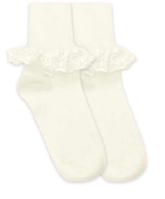 Jefferies style 2107 in Pearl White
