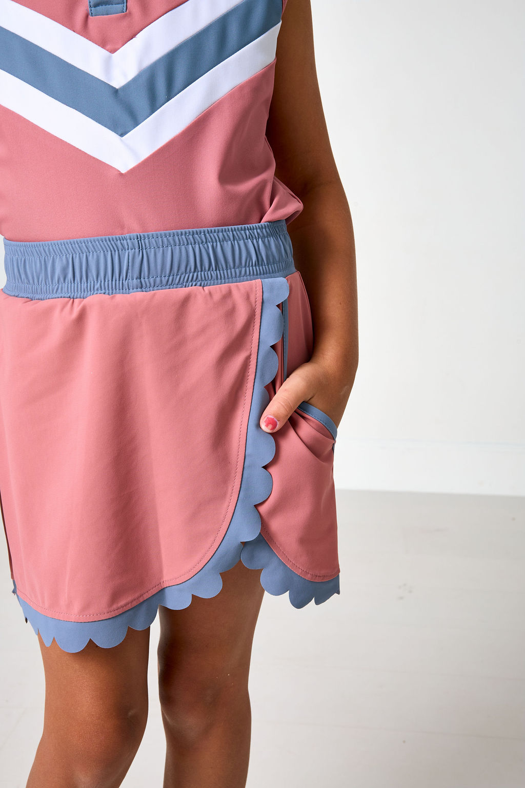 Scalloped Court Skort - Slate/Dusty Pink (4)