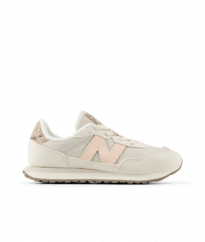 327 Bungee Lace (Little Kids) | beige pink