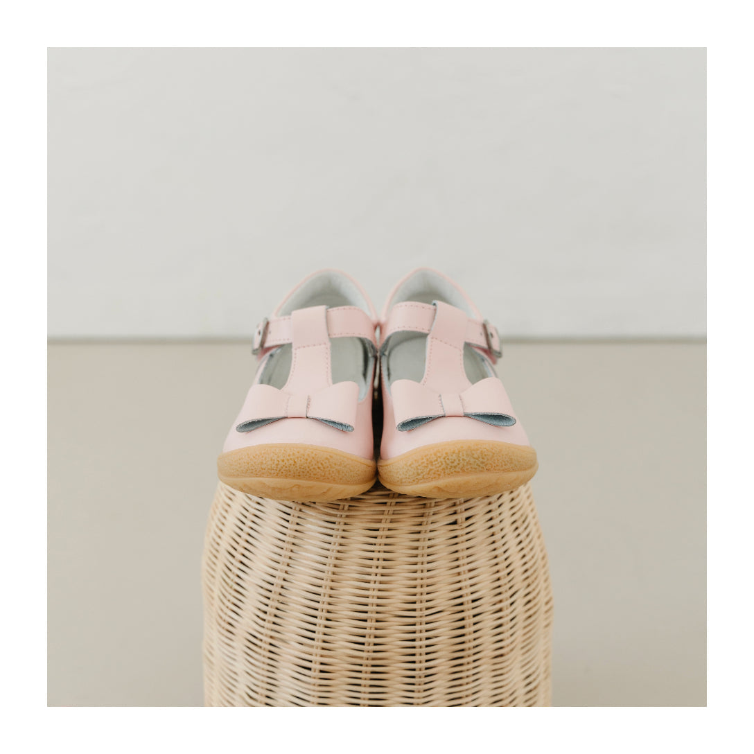 L'Amour Emma Bow T-Strap - Pink (2)