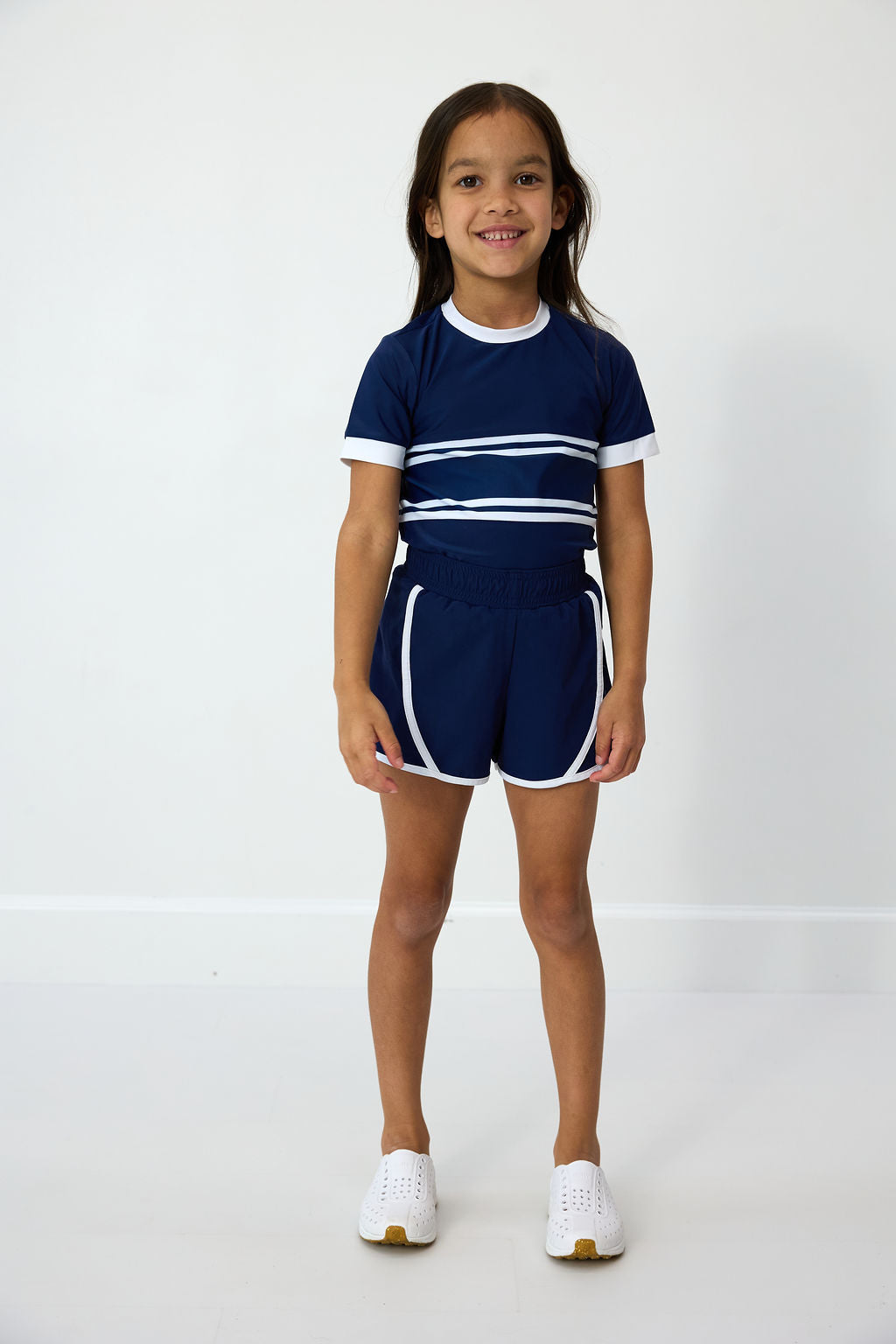 Super Short No Liner - Navy lifestyle 2