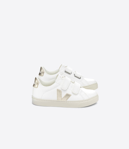 VEJA Small Esplar Leather in White Platine, side view.