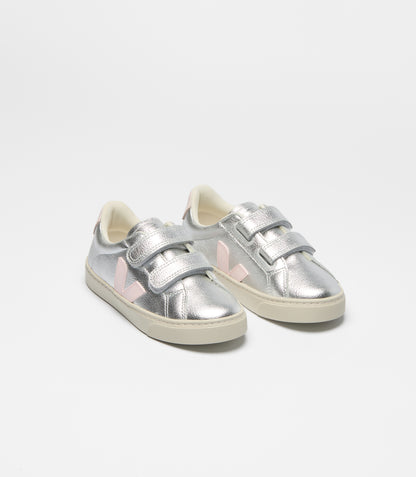 VEJA Small Esplar Leather Silver Lassi, elevated front view.