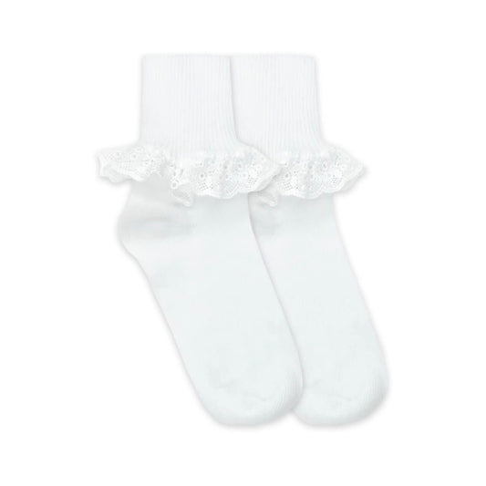 Pair of white ankle socks featuring a delicate Chantilly lace ruffled cuff.