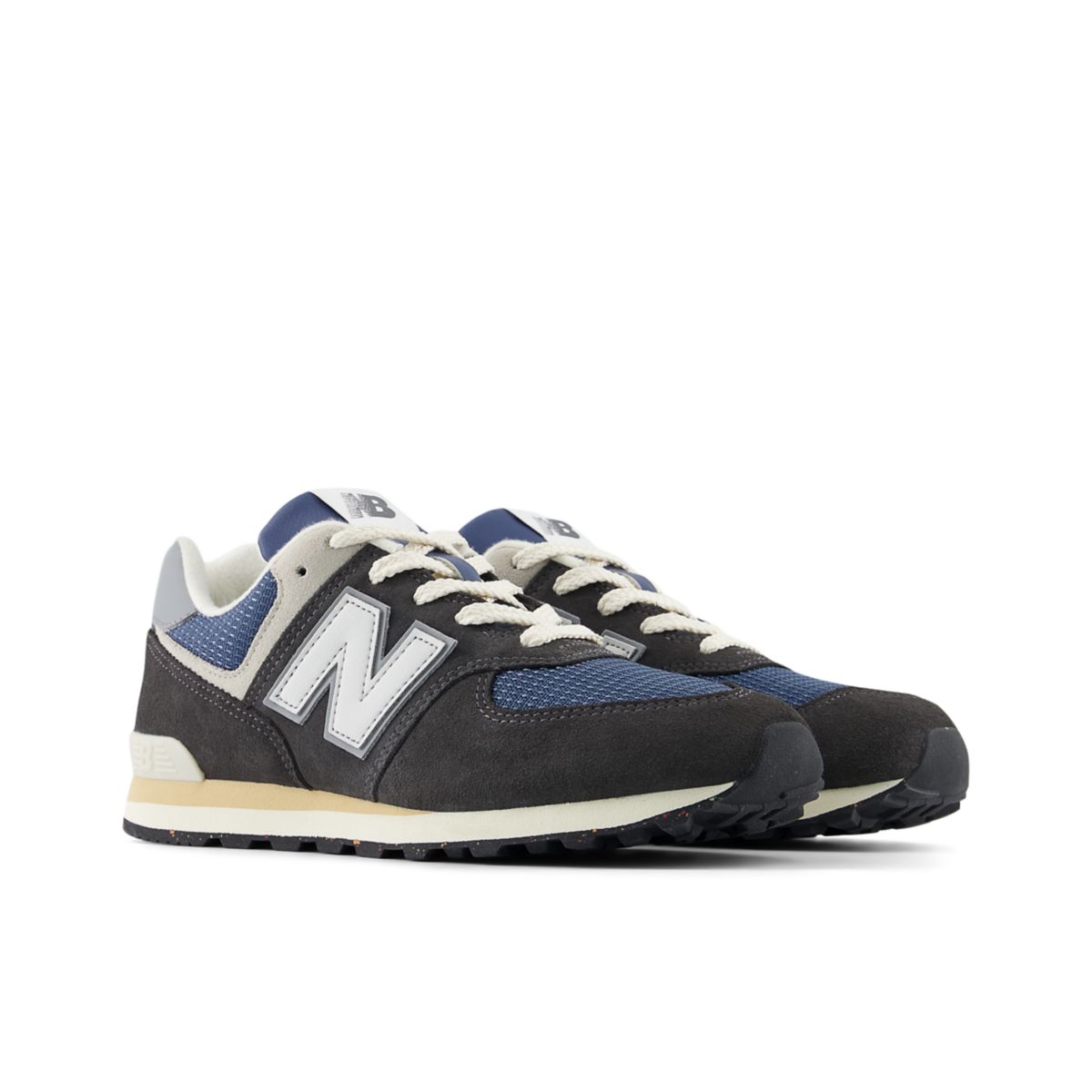 New Balance 574 Core Lace Big Kids, Black Grey, GC574SGG, front three-quarter pair view