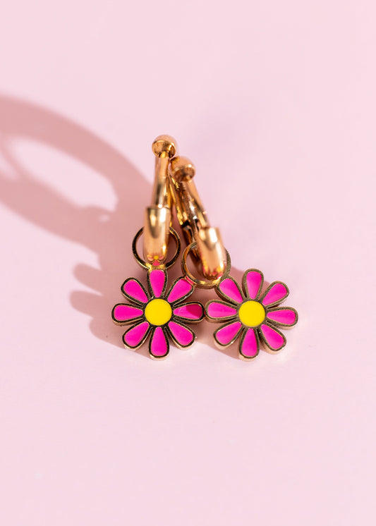 Flower Charm - Hot Pink Daisy
