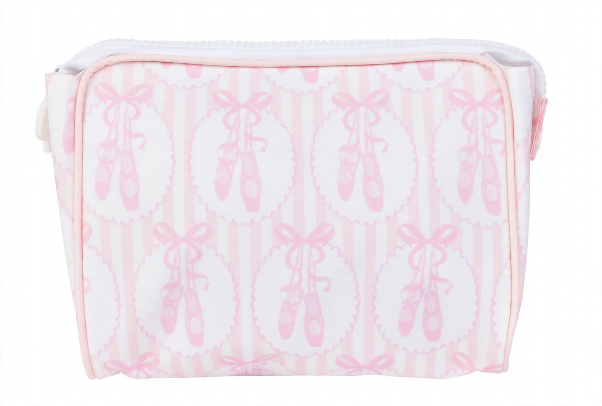 Apple of My Isla Small Go Bag in Ballet