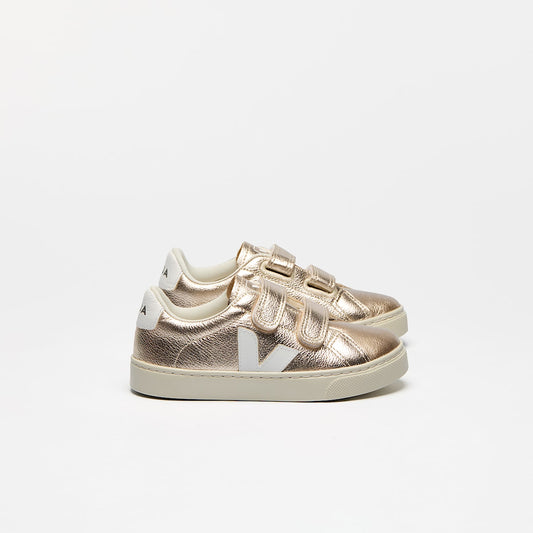 VEJA Small Esplar — Platine White — side view (SV0520640); official square photo