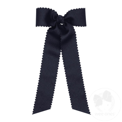 Medium Grosgrain Bowtie w/ Scalloped Edge Knot Wrap Streamer Tails – NVY